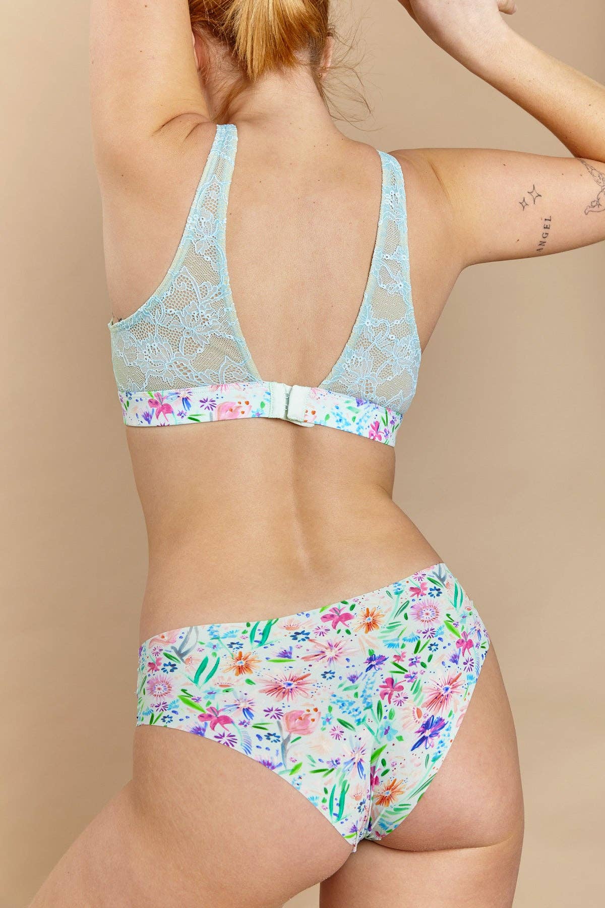 Soutien-gorge cache-coeur dentelle Assa Curaçao Bleu